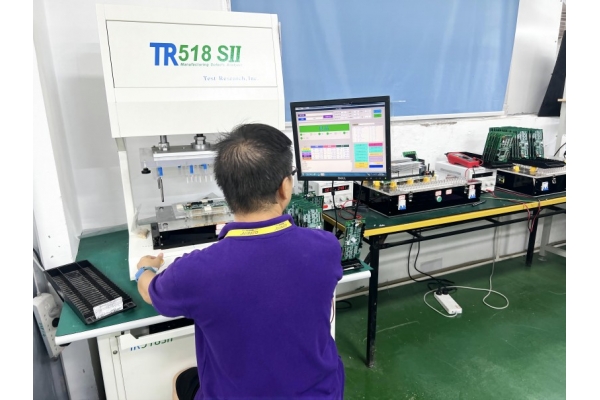 廣州貼片加工廠的焊點質量標準